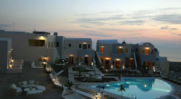 Dream Island Hotel