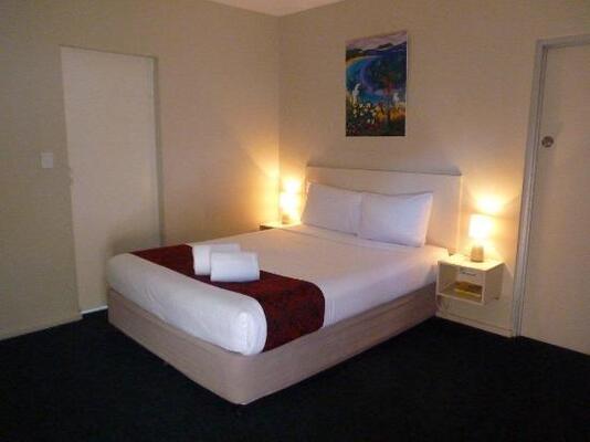 International Lodge Motel