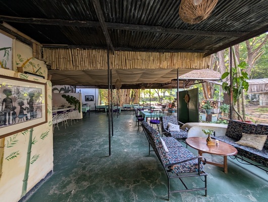 Spices & Herbs Lodge