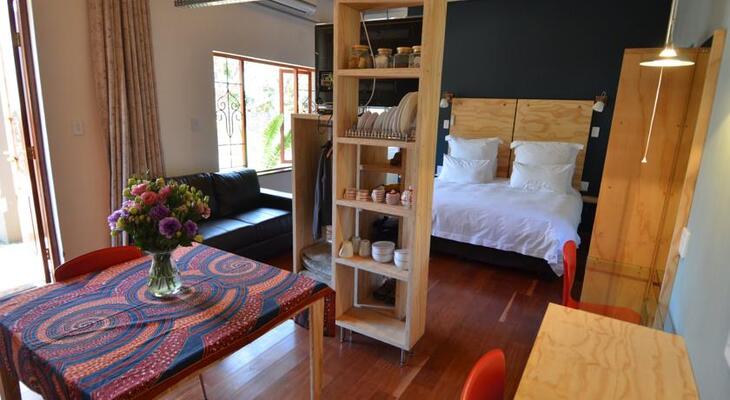 Bed & Breakfast in Hatfield