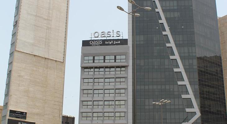 Oasis Hotel