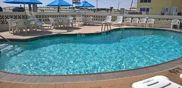 Luna-Mar Motel