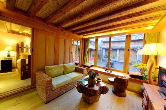 Lijiang New Huifeng Resort Hotel