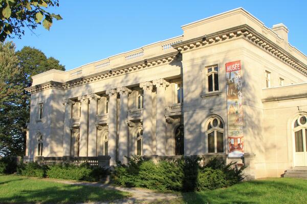Chateau Dufresne (Dufresne House)