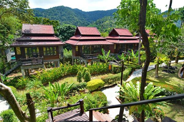 Baan Laanta Resort & Spa