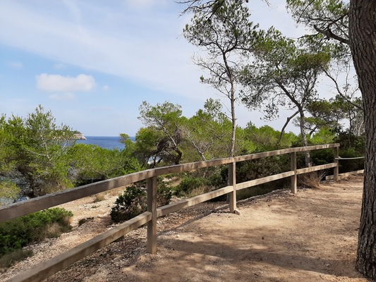 Cala Mondrago