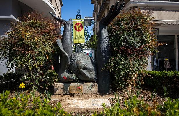 Grigoris Lambrakis Monument