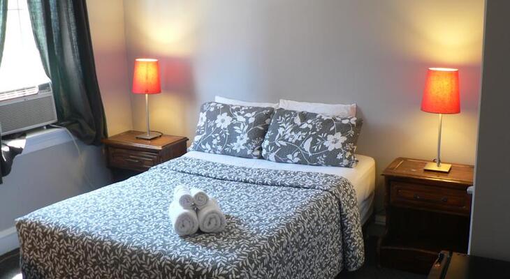Society Hill Hotel