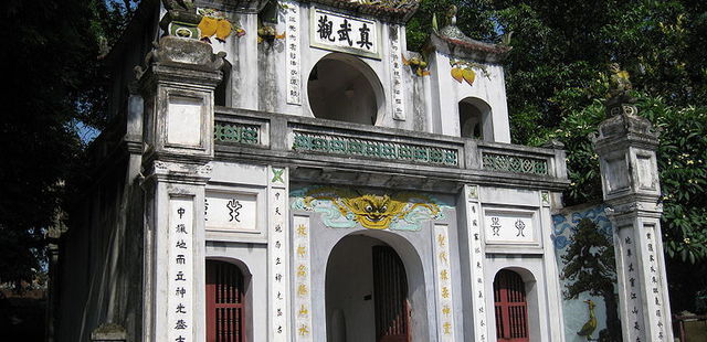 Quan Thanh Temple
