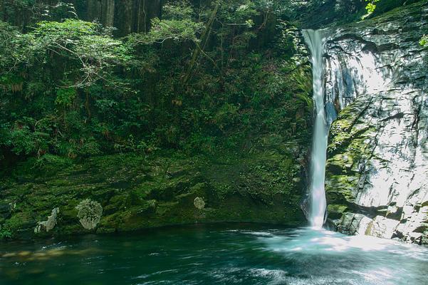 Nunobiki Falls (Nunobiki-No-Taki)