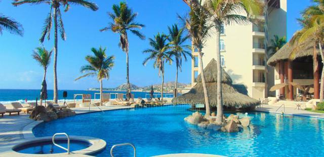Krystal Grand Los Cabos