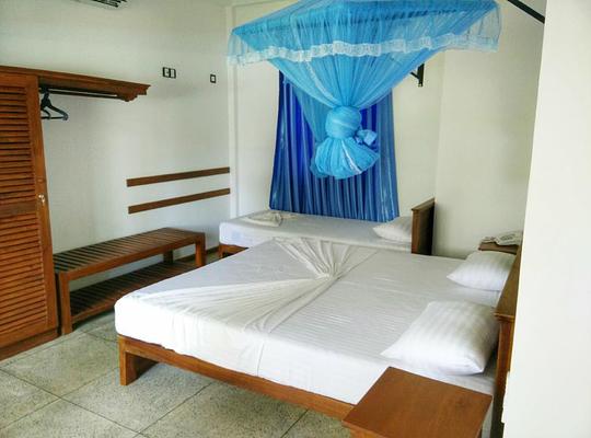 Blue Turtle Hotel