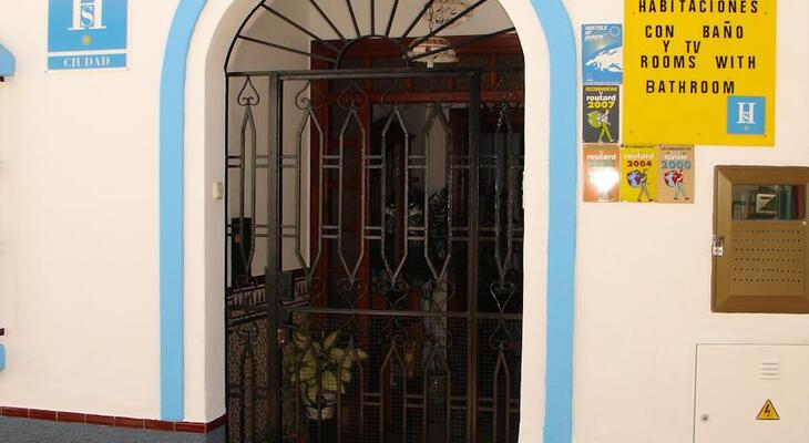Hostal La Luna