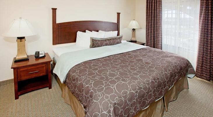 Staybridge Suites Indianapolis Downtown-Conv Ctr, an IHG Hotel