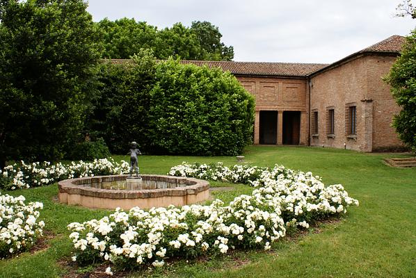 Palazzina di Marfisa d'Este