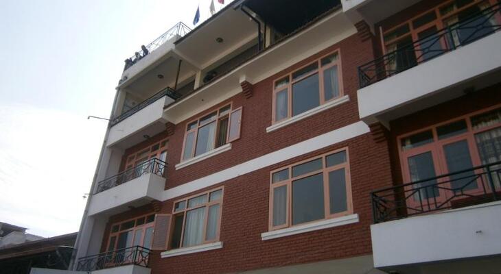 Kirtipur Hillside Hotel & Resort