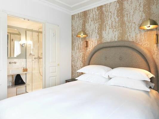 Grand Pigalle Hotel