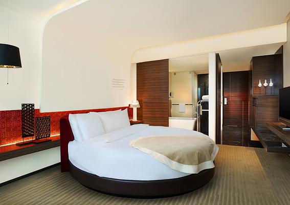 Le Meridien Bangkok