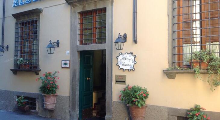 Hotel Diana