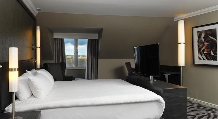 DoubleTree by Hilton Hotel Edinburgh City Centre