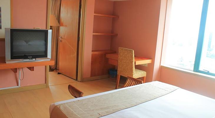 JA Residence Hotel
