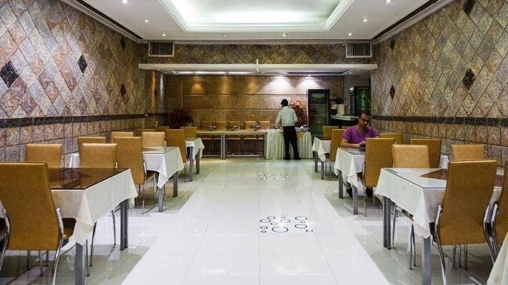 Hafez Hotel