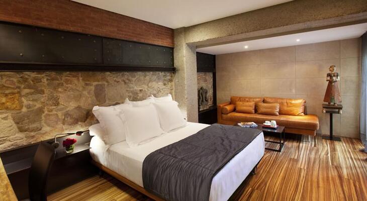 Hotel Granados 83