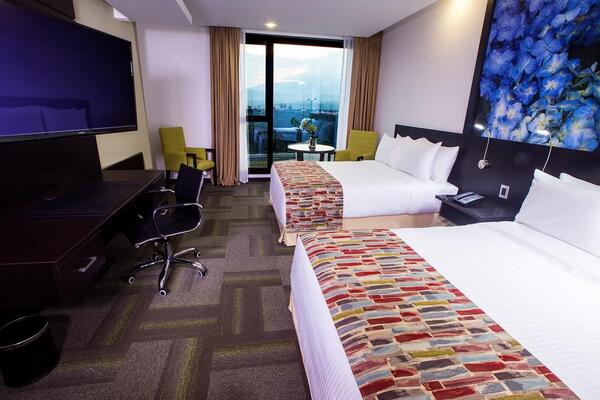 Wyndham Quito Airport