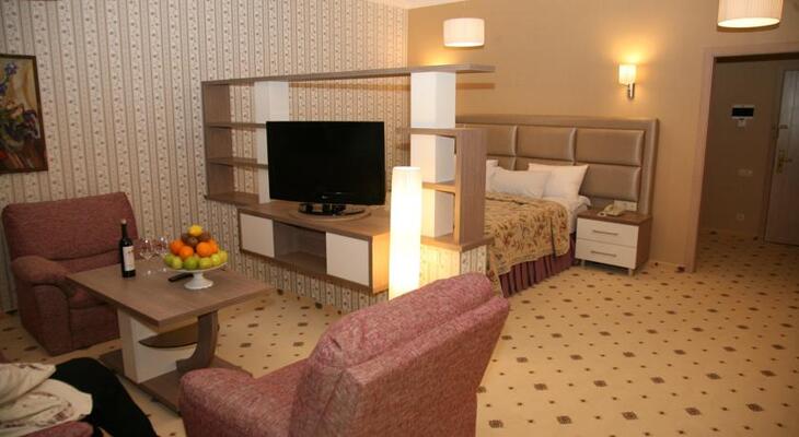 Flowers Hotel