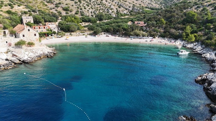 Dubovica Beach