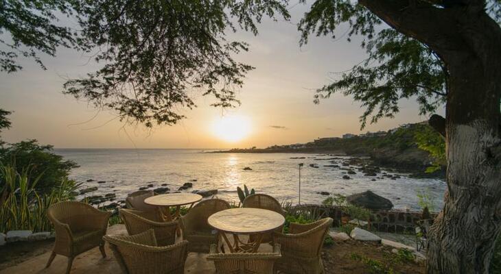 Hotel Oasis Praiamar