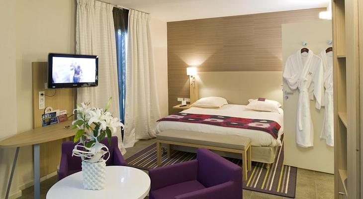 Mercure Carcassonne La Cite Hotel