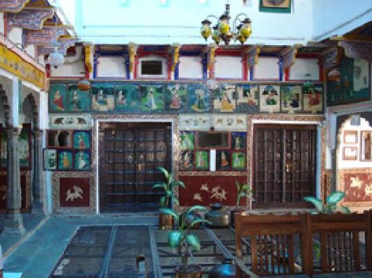 Haveli Braj Bhushanjee, Heritage Hotel and Museum