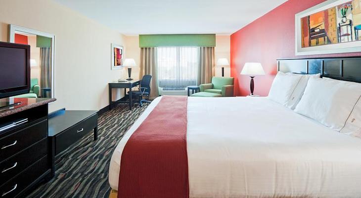 Holiday Inn Express & Suites Ft. Lauderdale Airport/Cruise