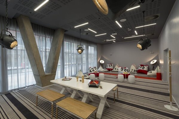 Radisson RED V&A Waterfront, Cape Town