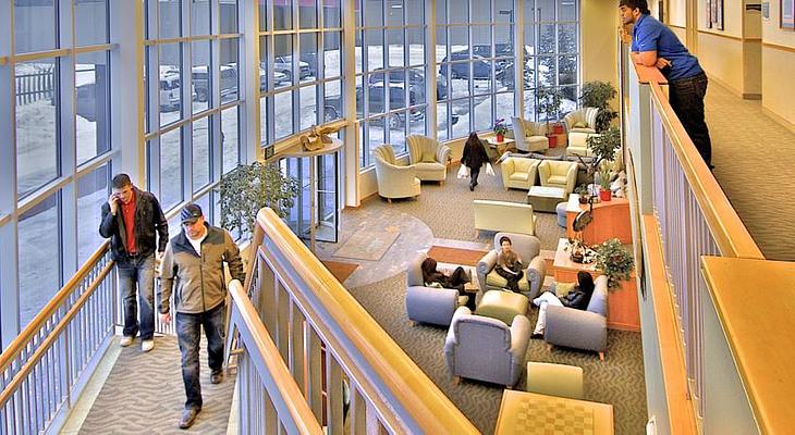 Dimond Center Hotel