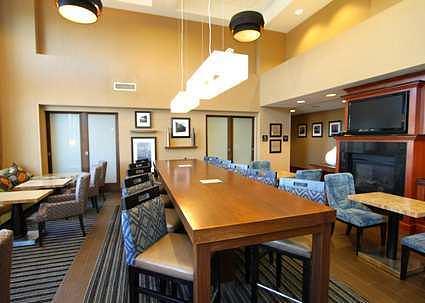 Hampton Inn & Suites Tacoma
