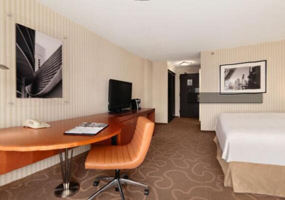 Swissotel Chicago