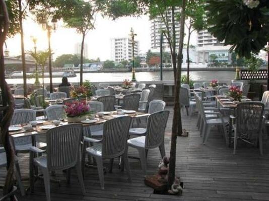 New Siam Riverside Guest House