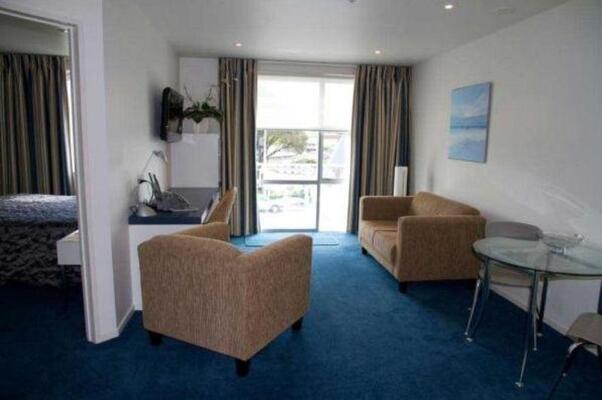 Beaches Suites Nelson