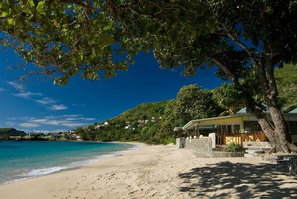 BEQUIA BEACH Hotel