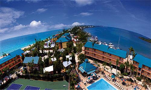 'Tween Waters Island Resort & Spa