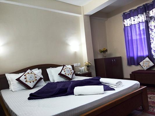 OYO 61773 Hotel Jignam