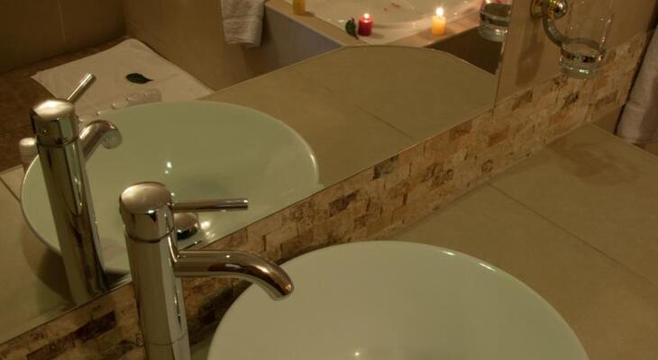 El Virrey Boutique Hostal