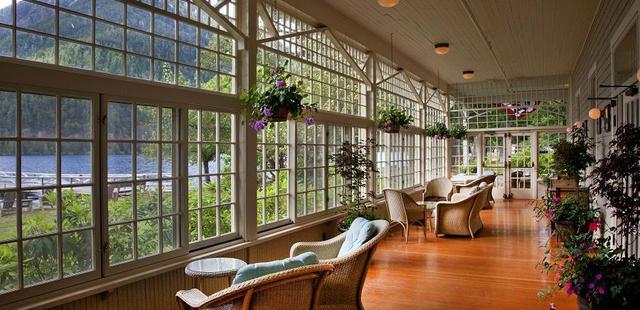 Lake Crescent Lodge
