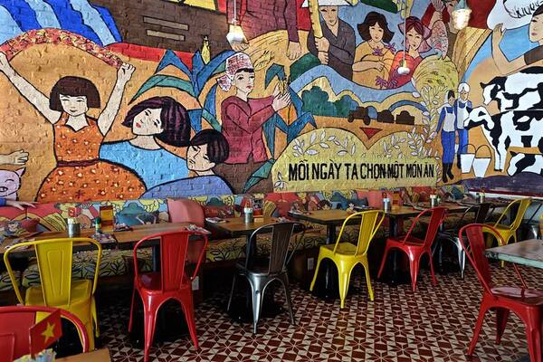 Propaganda Bistro