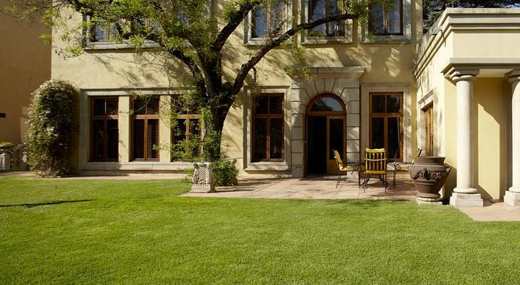 Fairlawns Boutique Hotel & Spa