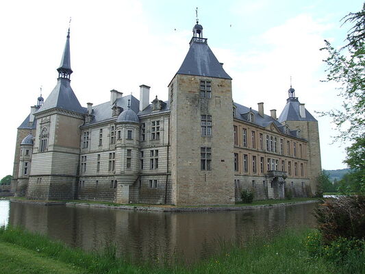 Chateau de Sully
