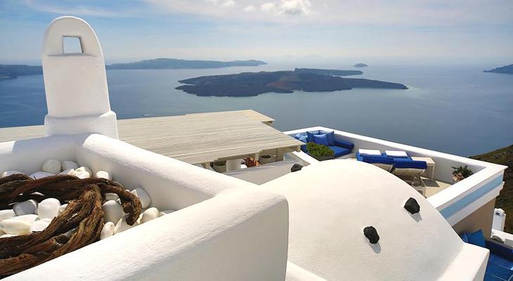 Iconic Santorini - A Boutique Cave Hotel