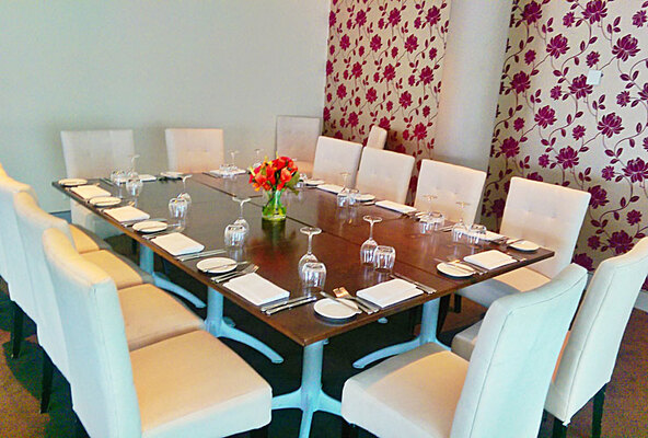 Water's Edge Restaurant